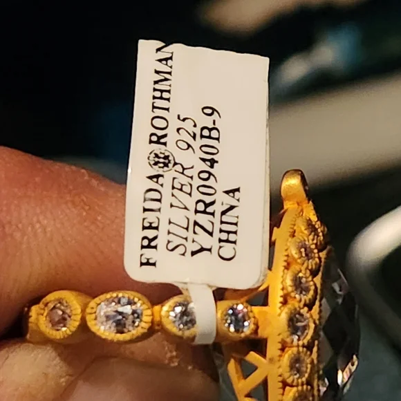 Gold-Tone Statement Ring with Clear Faceted Center Stone - Picture 5 of 10